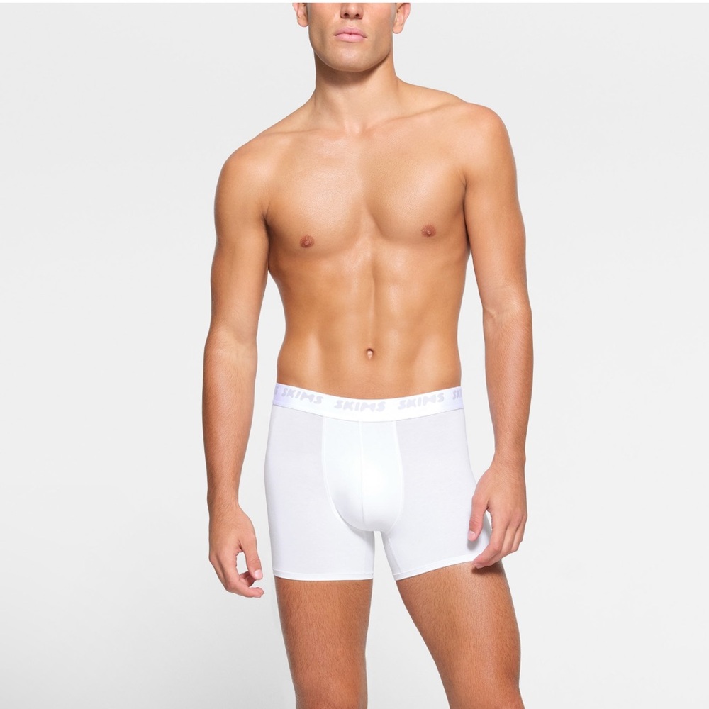 NWT SKIMS COTTON MENS 3" BOXER BRIEF 3-PACK, Chalk, Size Large